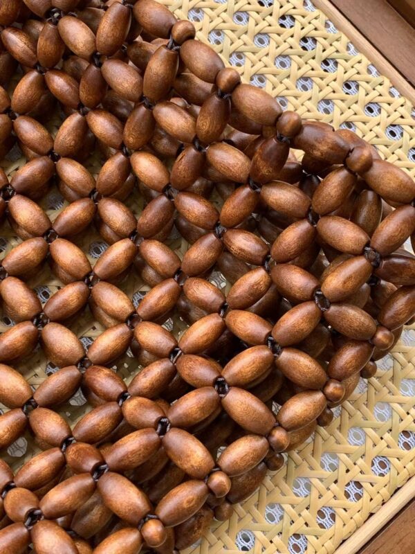 Large LE 5 À 7 Bag of Wooden Beads - Image 6