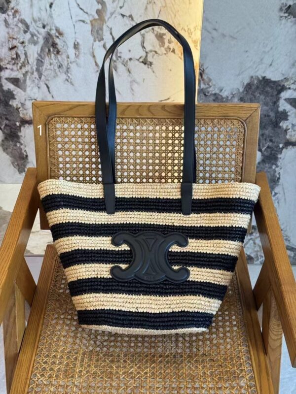Classic Soft Medium Basket Bag 2 colors