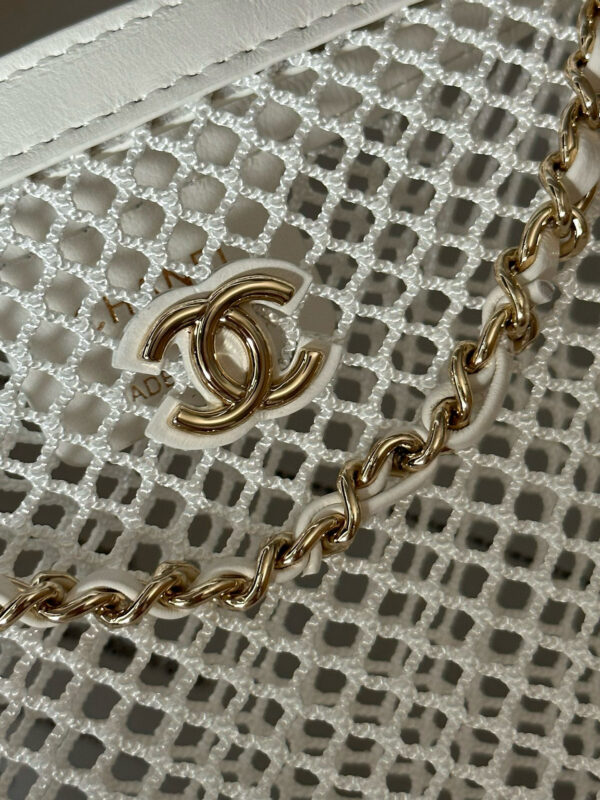 Chanel hobo - Image 3
