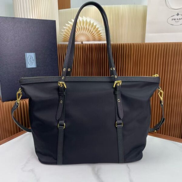 prada - Image 9