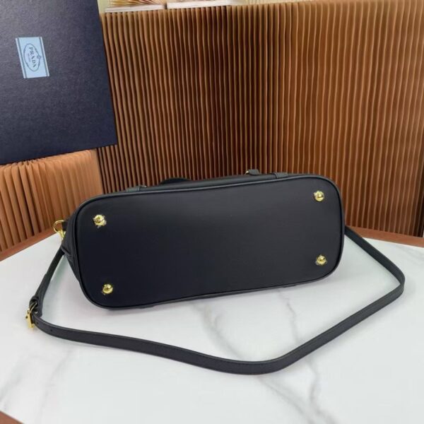 prada - Image 7