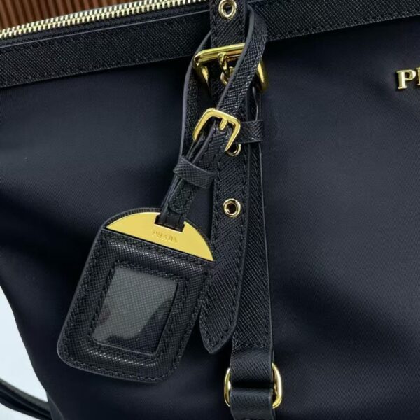 prada - Image 5