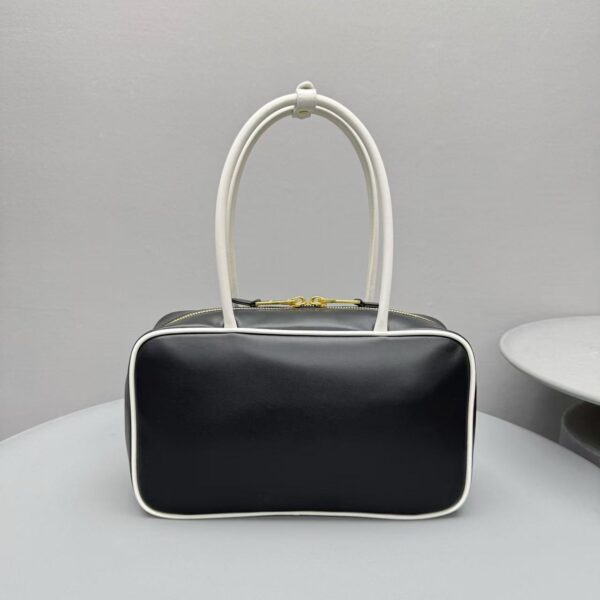 ⁦Miu Miu Joy Bag 2 colors⁩ - الصورة ⁦15⁩