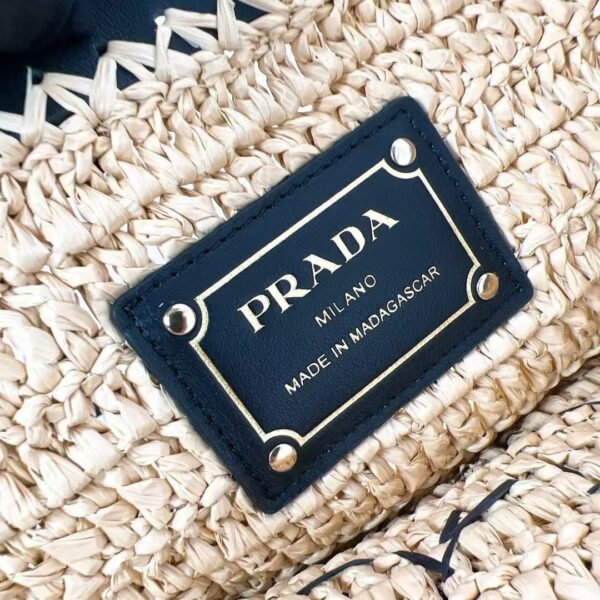 ⁦Prada⁩ - الصورة ⁦2⁩