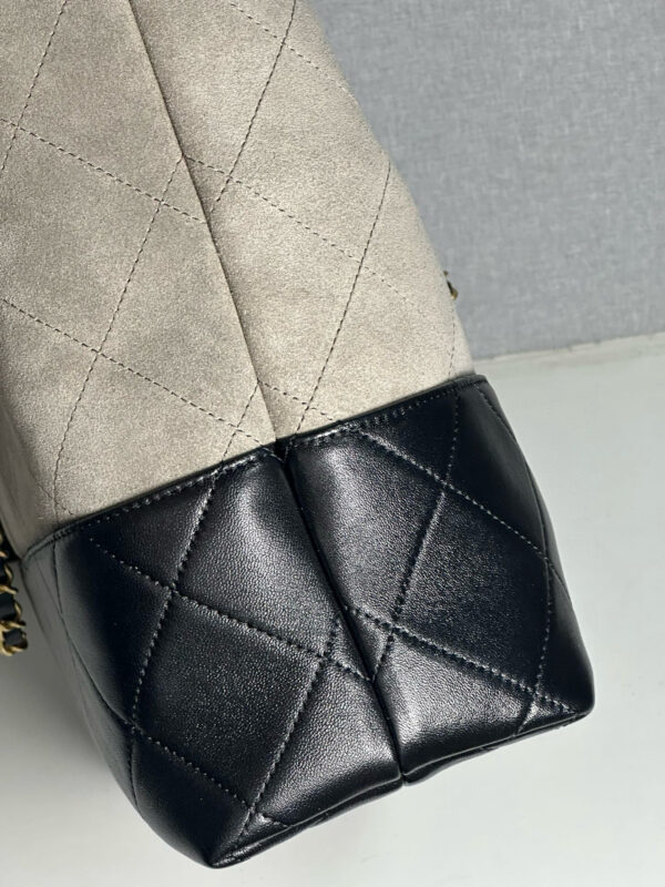 Chanel From Swedish Leather 2 color - Image 5