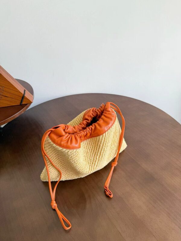 ⁦BOTTEGA VENETA⁩ - الصورة ⁦6⁩