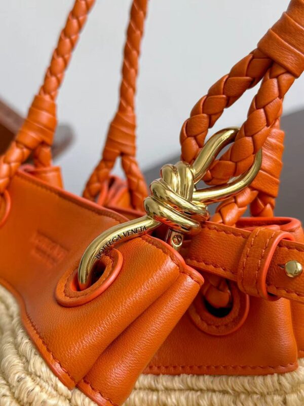 ⁦BOTTEGA VENETA⁩ - الصورة ⁦8⁩