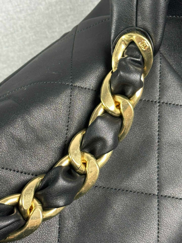 Chanel - Image 6