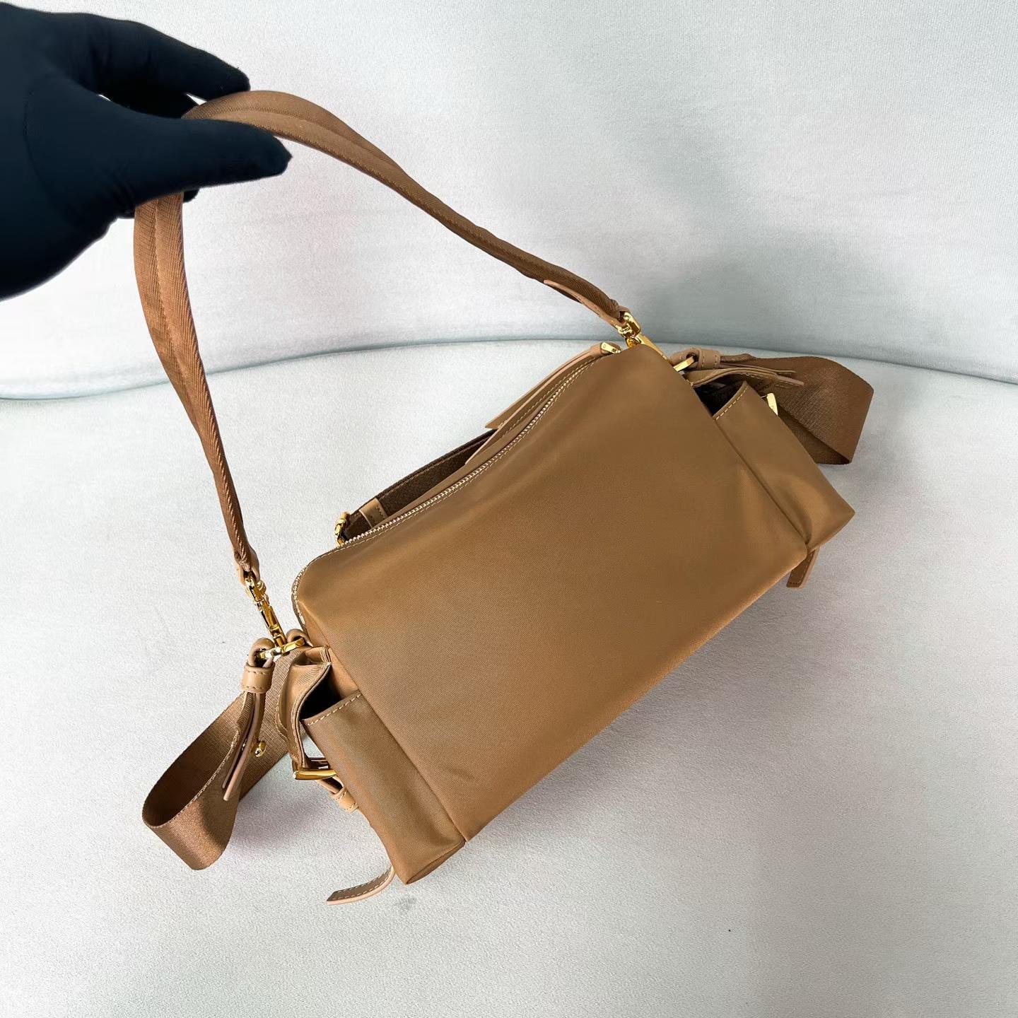 Prada 4 colors - الصورة 3