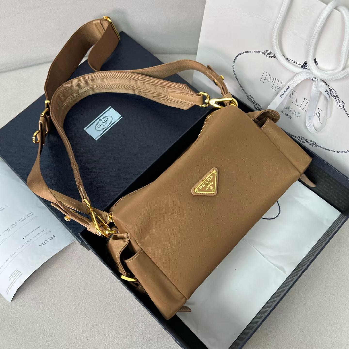 Prada 4 colors - الصورة 5